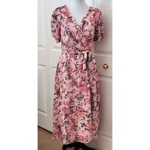 New DKNY Short Sleeve Pink Floral Dress Size 4 V-neck Polyester BELTED NWT